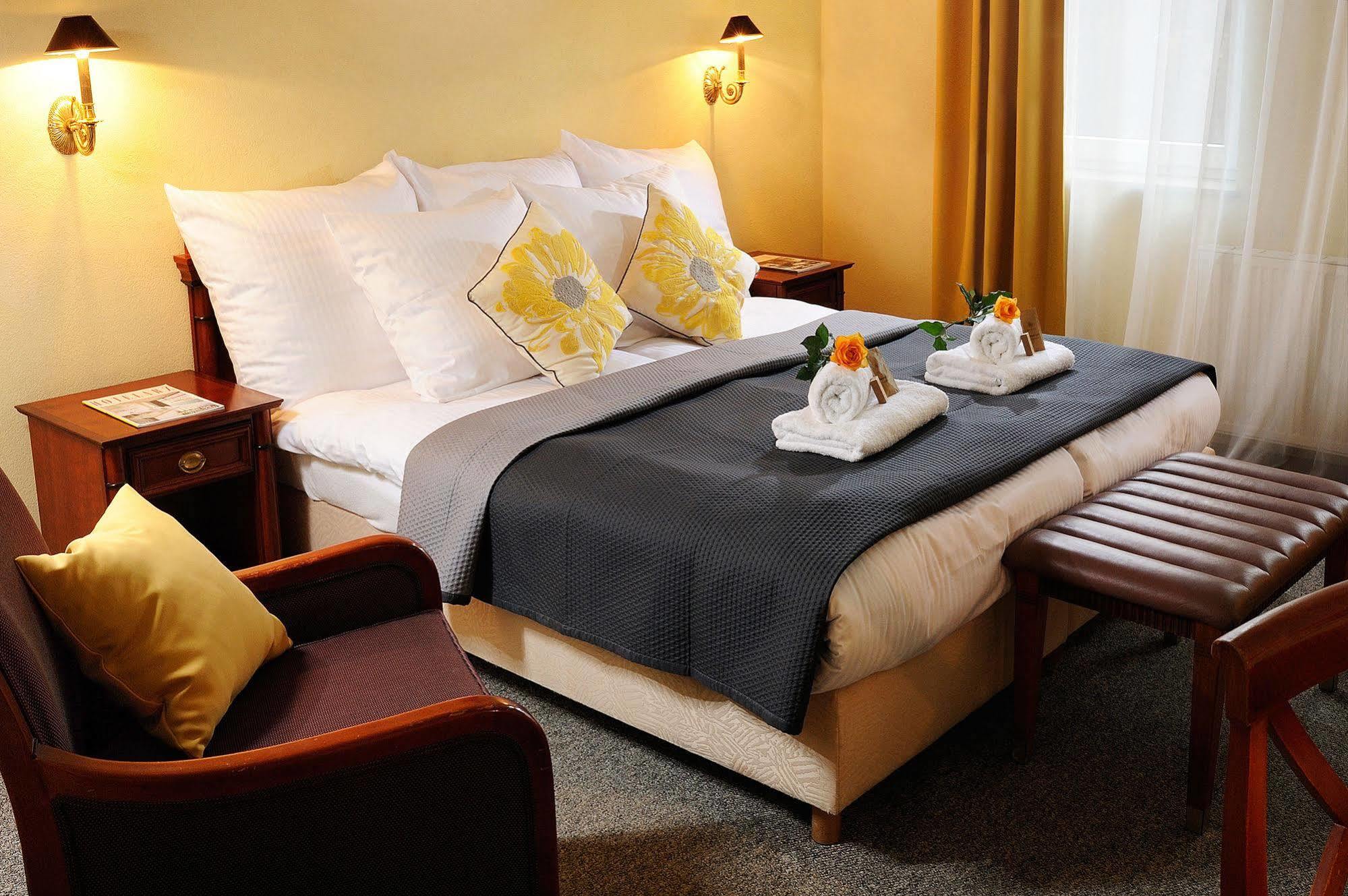 Salis Resort Wieliczka Exterior photo